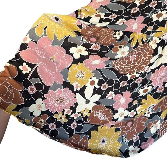 DR2 Floral Tie Front Cuffed Sleeve Floral Peasant Blouse - Picture 7 of 8